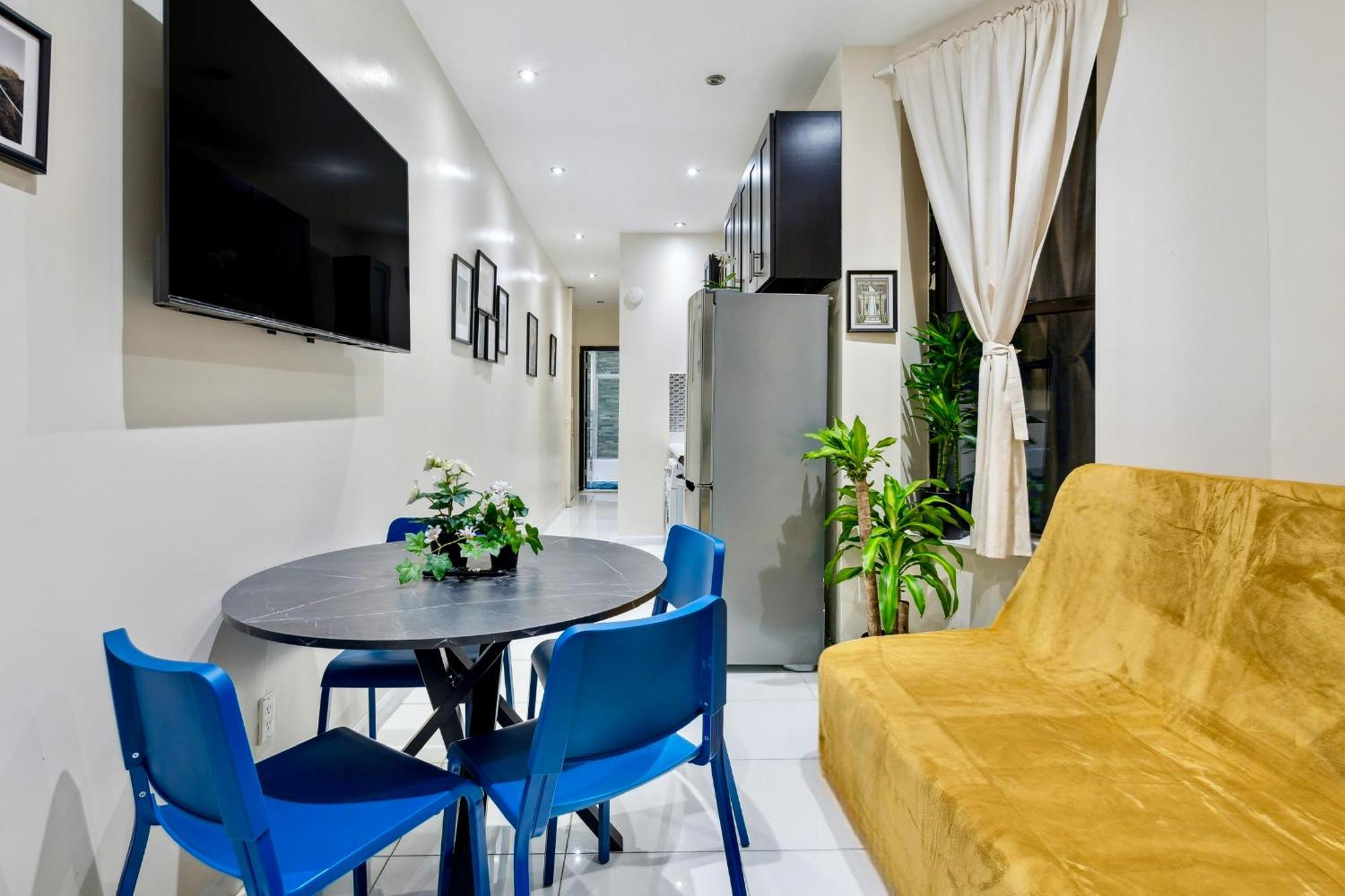 Central & Cozy 2 Bd Apt In Manhattan 纽约 外观 照片